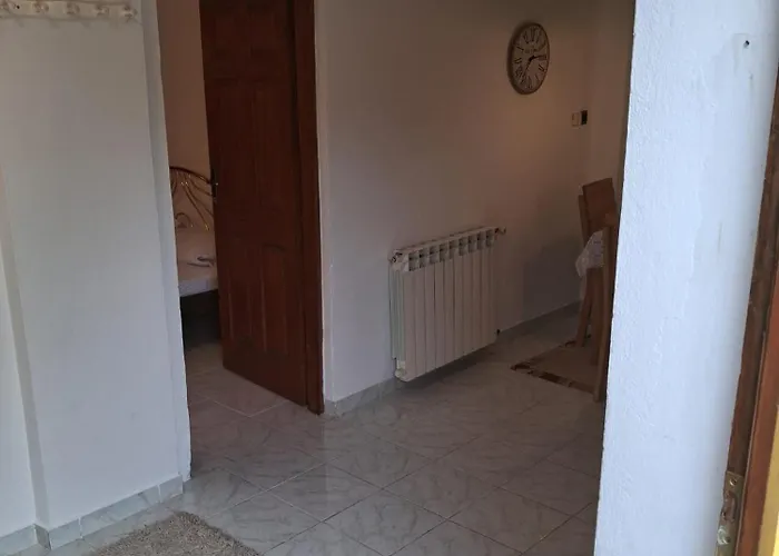 Appartement Me Living - - Stadtnaehe Pula