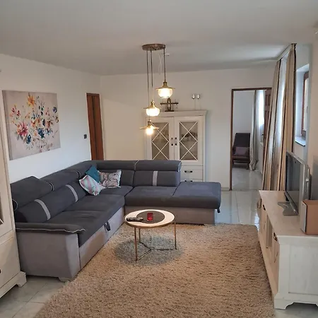 Apartment Me Living - - Stadtnaehe